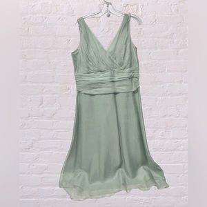 Siri Veronika sage green silk formal Dress sz Large 12